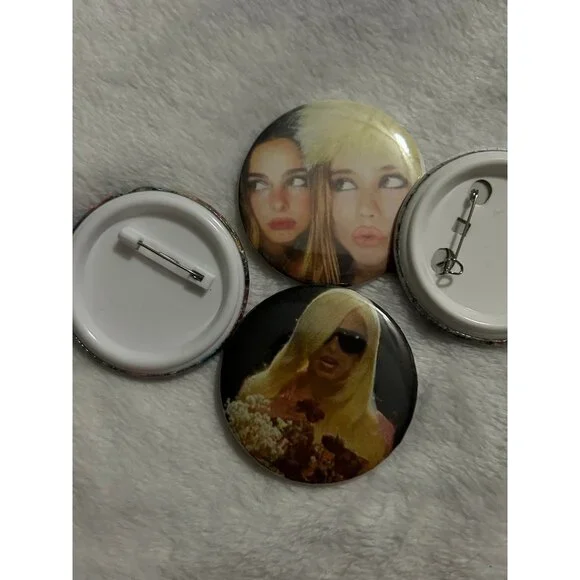 Addison Rae Pinback Button Set - Picture 3 of 3